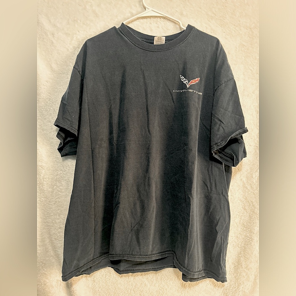 Vintage Corvette The Legend Lives On Graphic Emblem Crew Neck T-shirt size 2XL